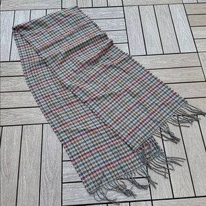 D&Y brand scarf is a 100% acrylic product made in Korea, soft feel